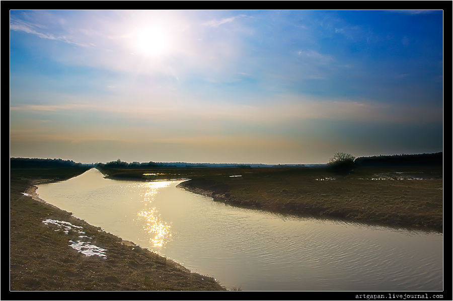 Река и небо...