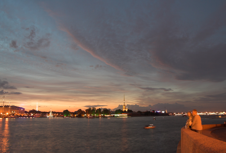 где то июньской ночью...