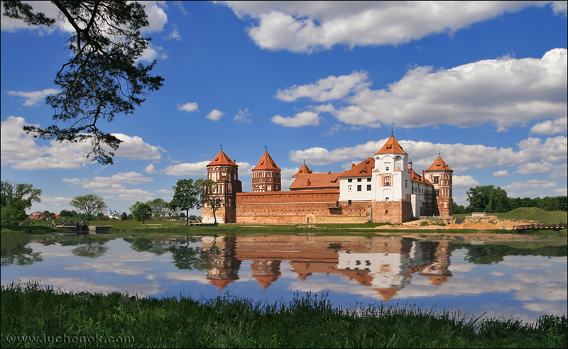 Мирское отражение