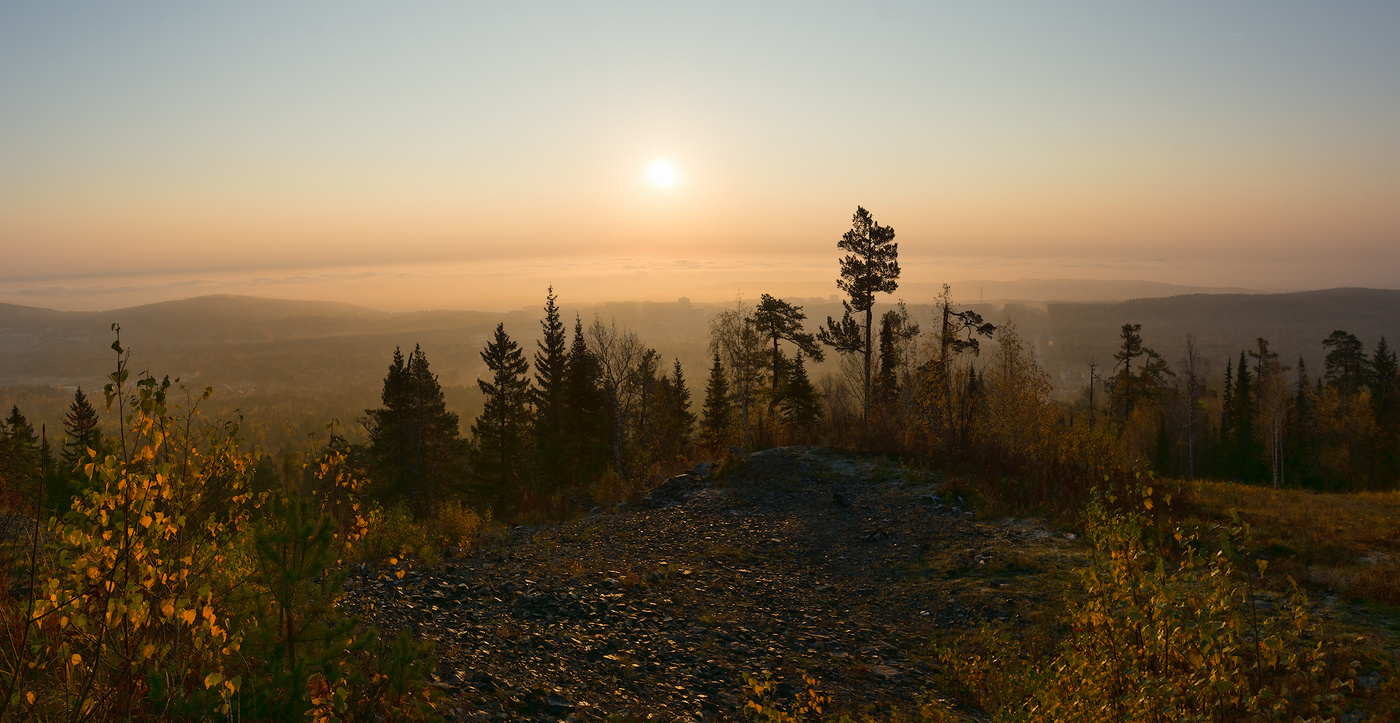 Туманный восход