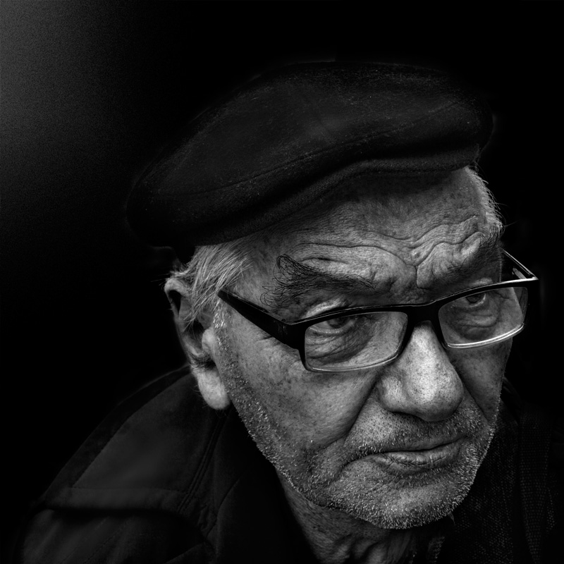 куда не кинь, всюду клин