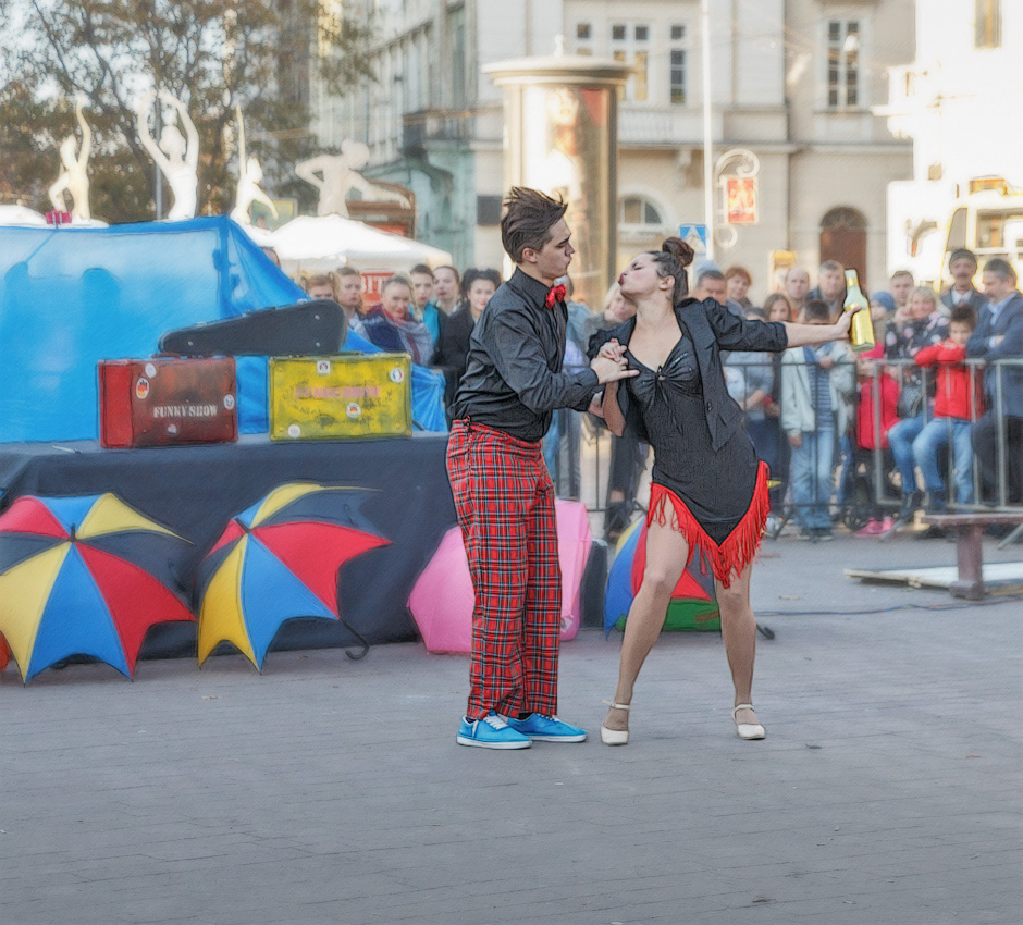 Festival of street theaters "Golden Lion"