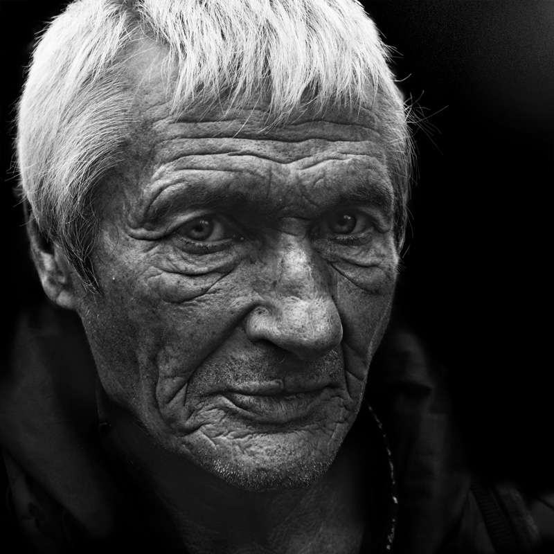 продавец клюквы