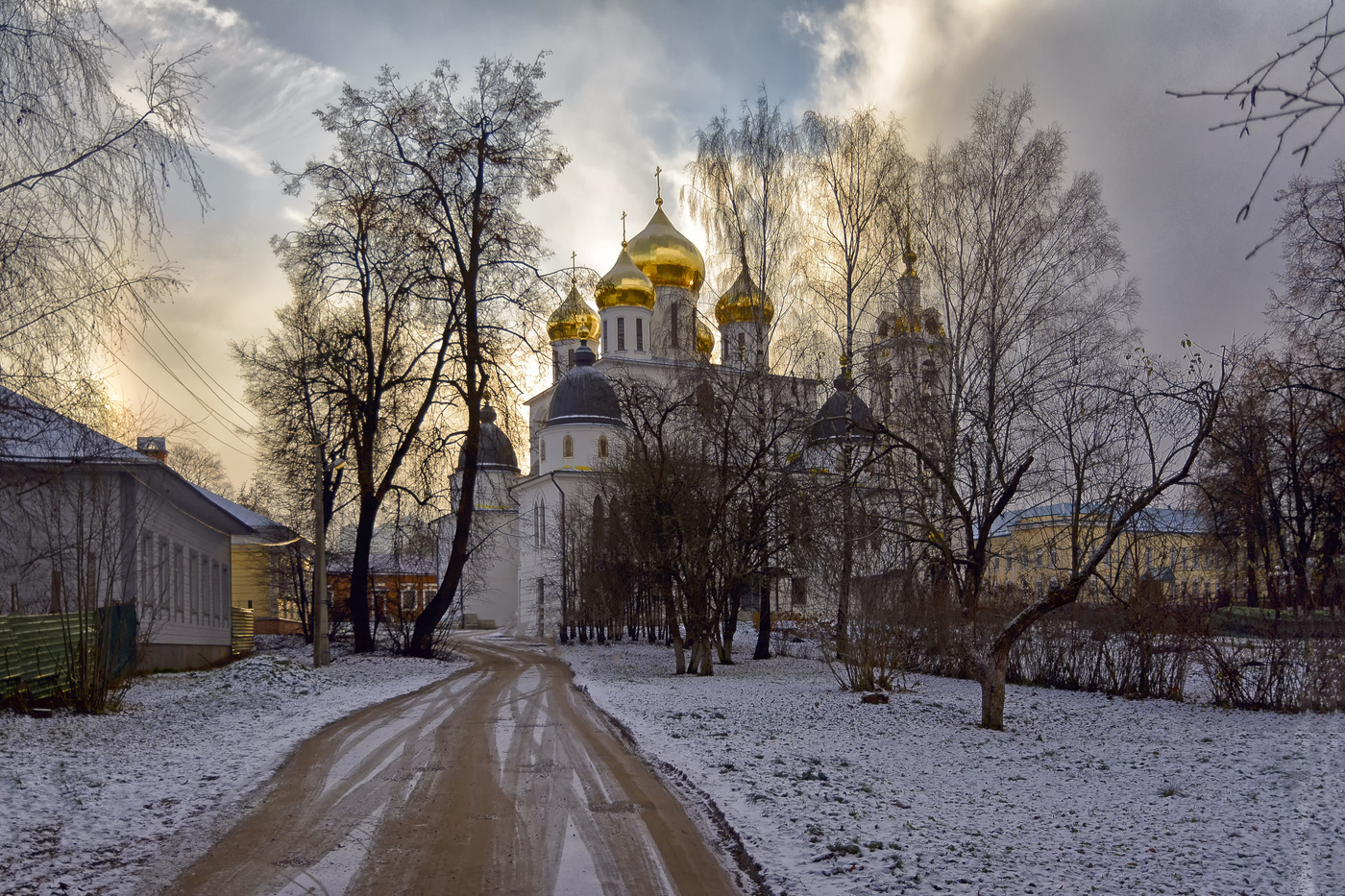 Успенский собор (Дмитров)