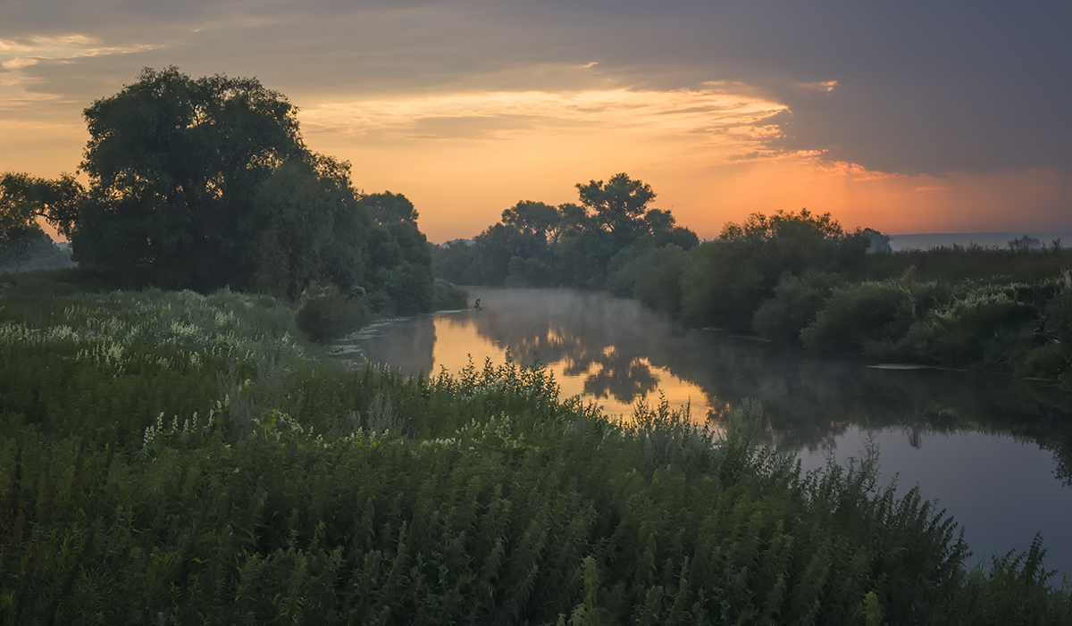 Рассвет на Упе.