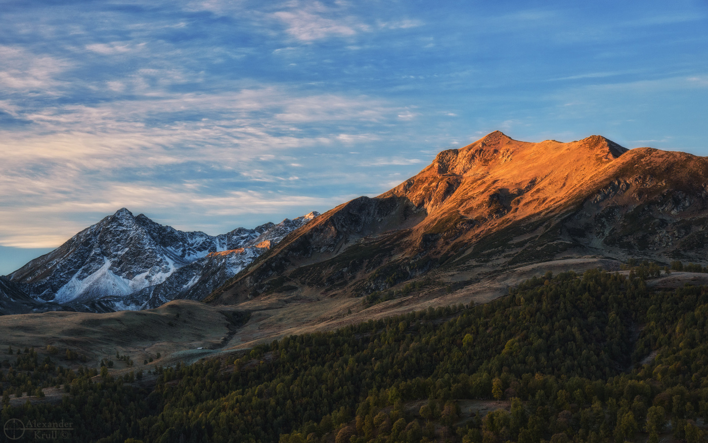 С первыми лучами...
