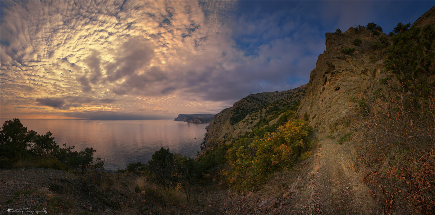 Закат у Балаклавы.