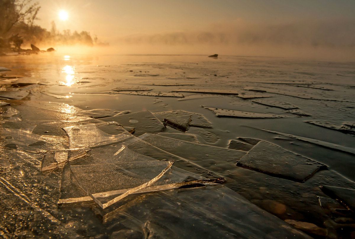 К вечеру день...