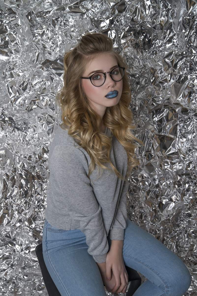 Портрет в очках