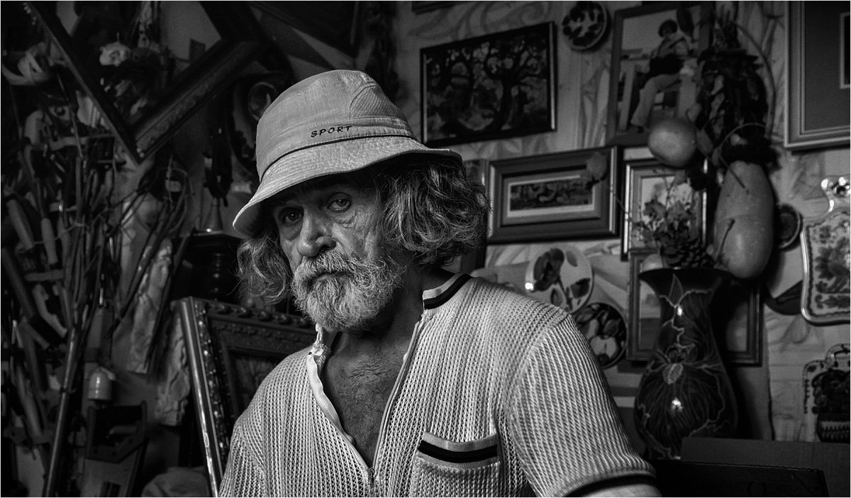 Художник Турков.