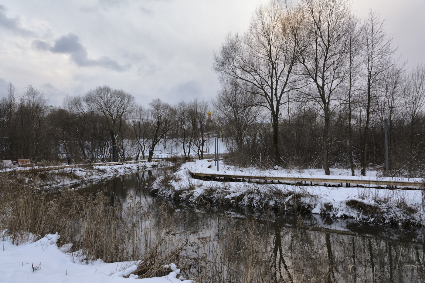 короток зимний день