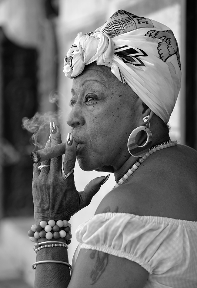 Señora mayor (version)