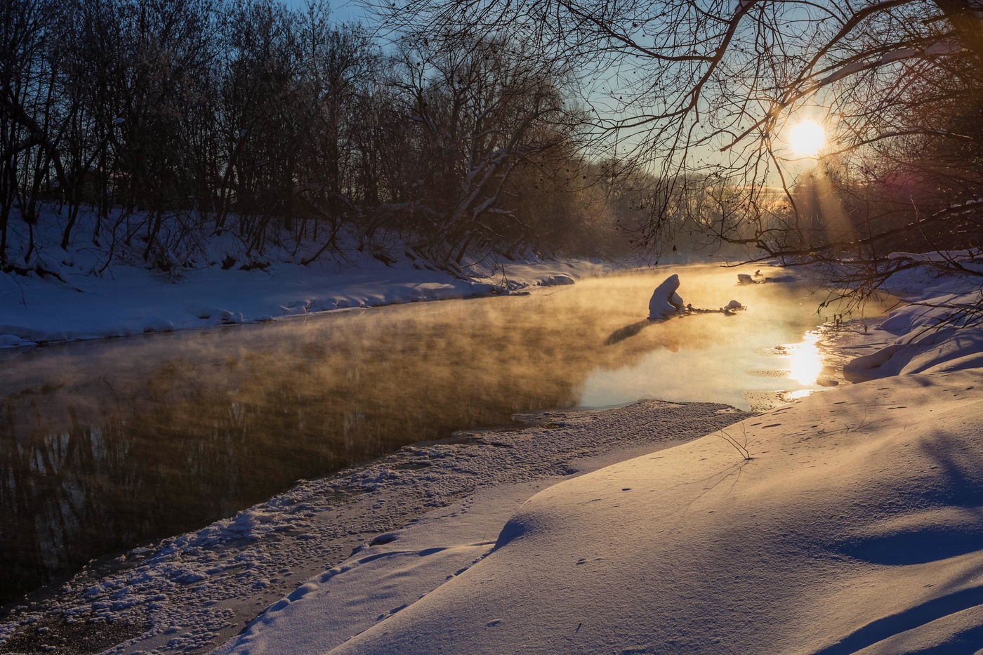 одинокая фигура