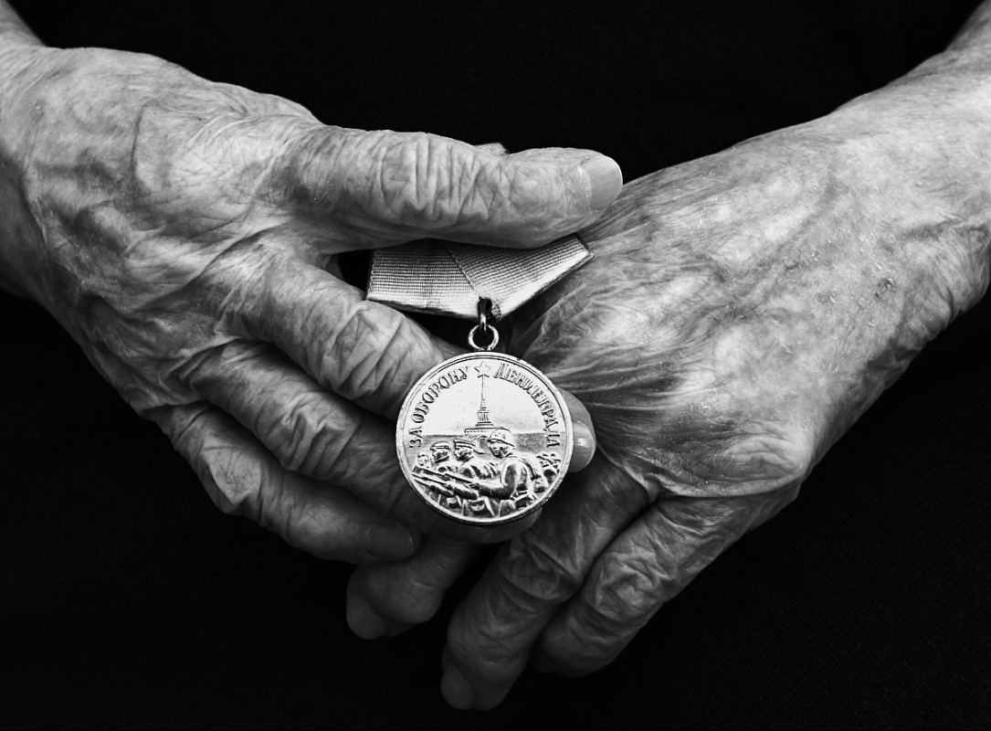 К 75-и летию прорыва блокады Ленинграда.