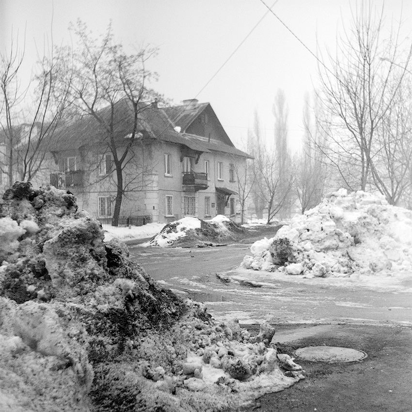 Не первый снег