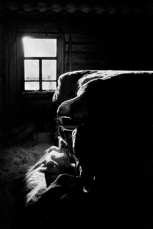 Не первый снег