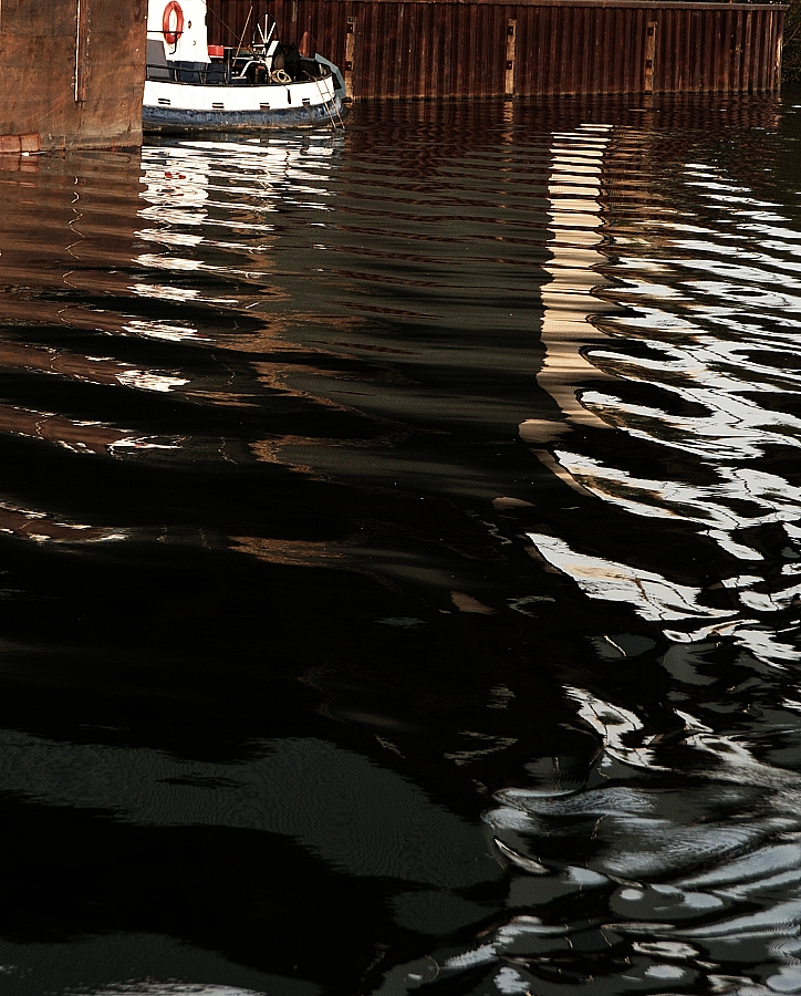 Не мое отраженье