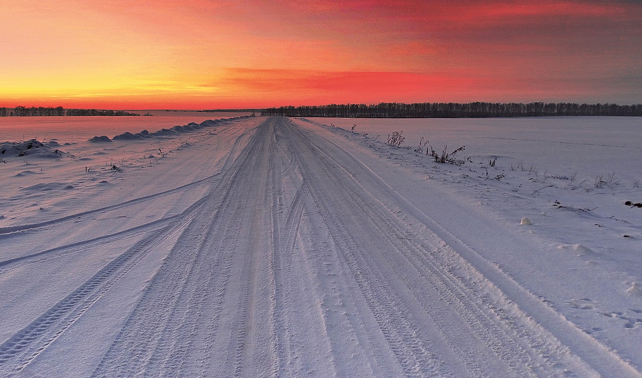 Догорала зимняя заря
