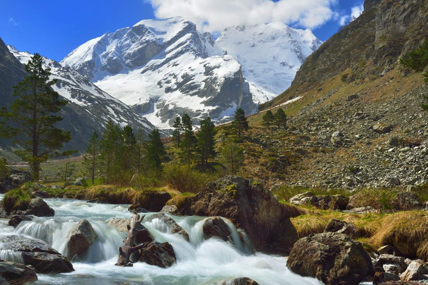 Весна в горах