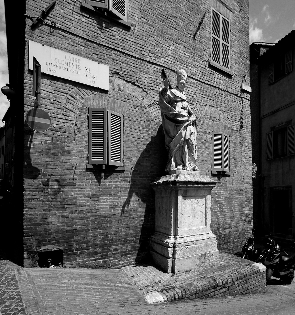 Светлая и темная стороны Клемента Джанфранческо Албани