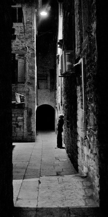 Одинокий город