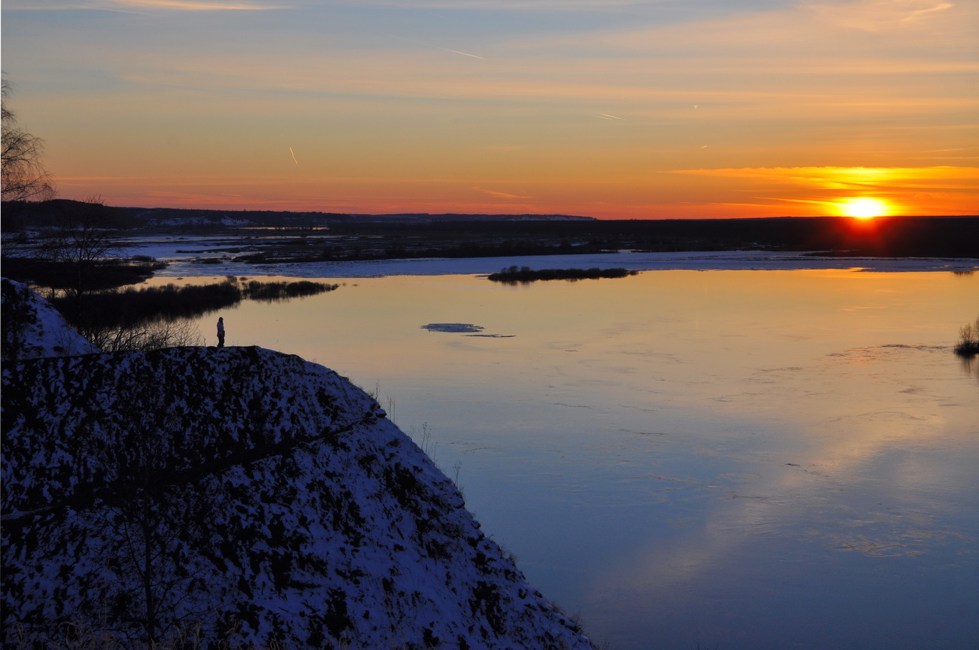 Провожая день.