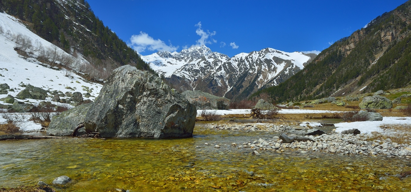 Весна в горах