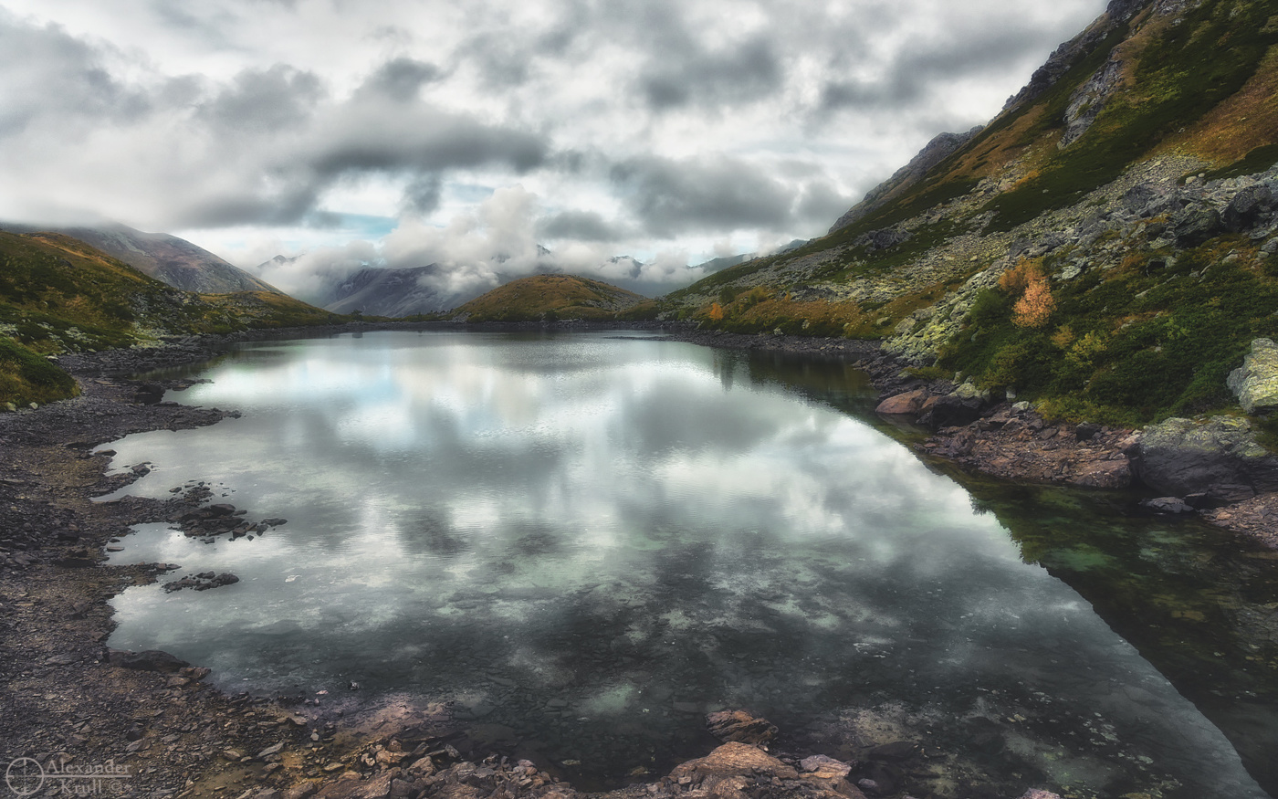 Приближалась непогода...