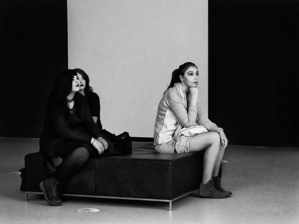 на светлой стороне в субботу