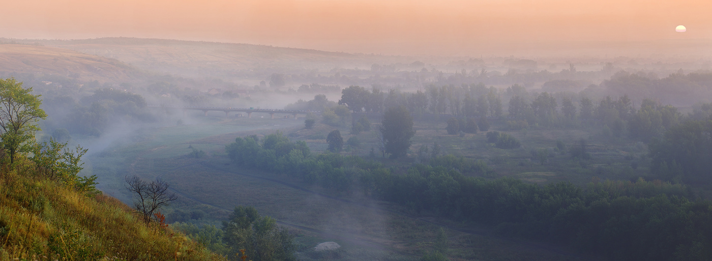 Рассвет над городом