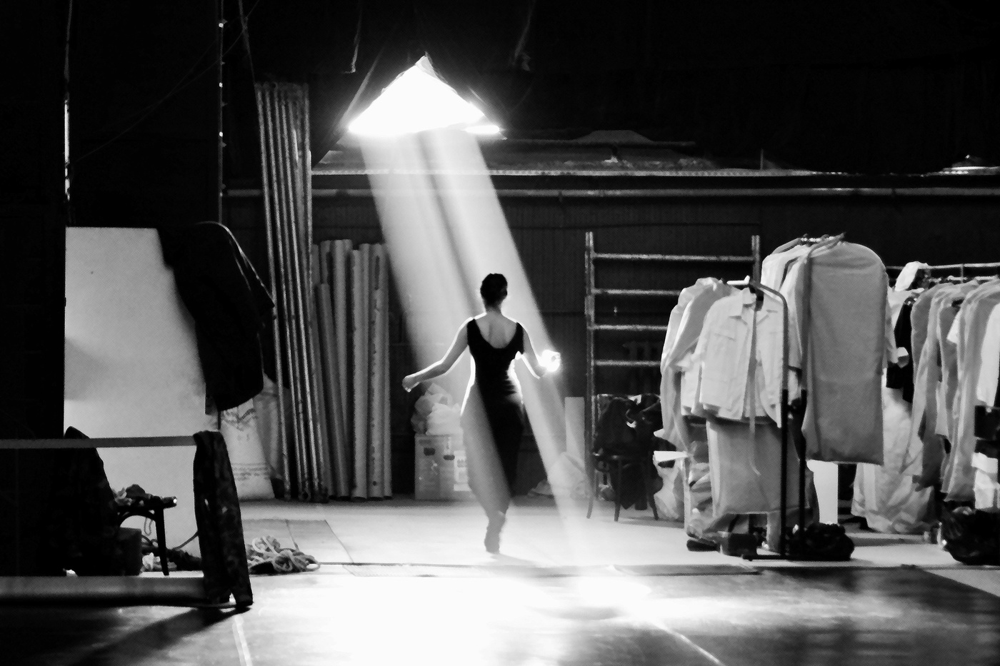 "Отчего люди не летают ?..."