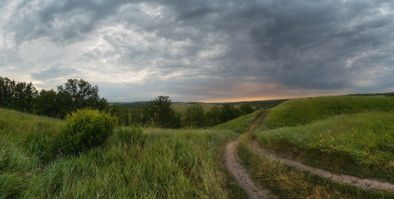 Хмурое утро с надеждой на горизонте