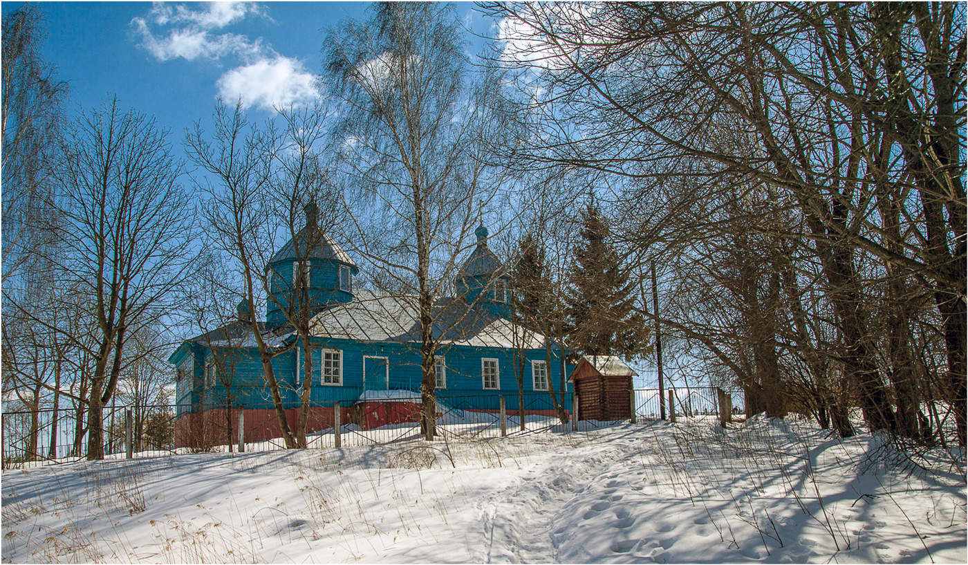 Храм Святого Архангела Михаила, д.Хальч