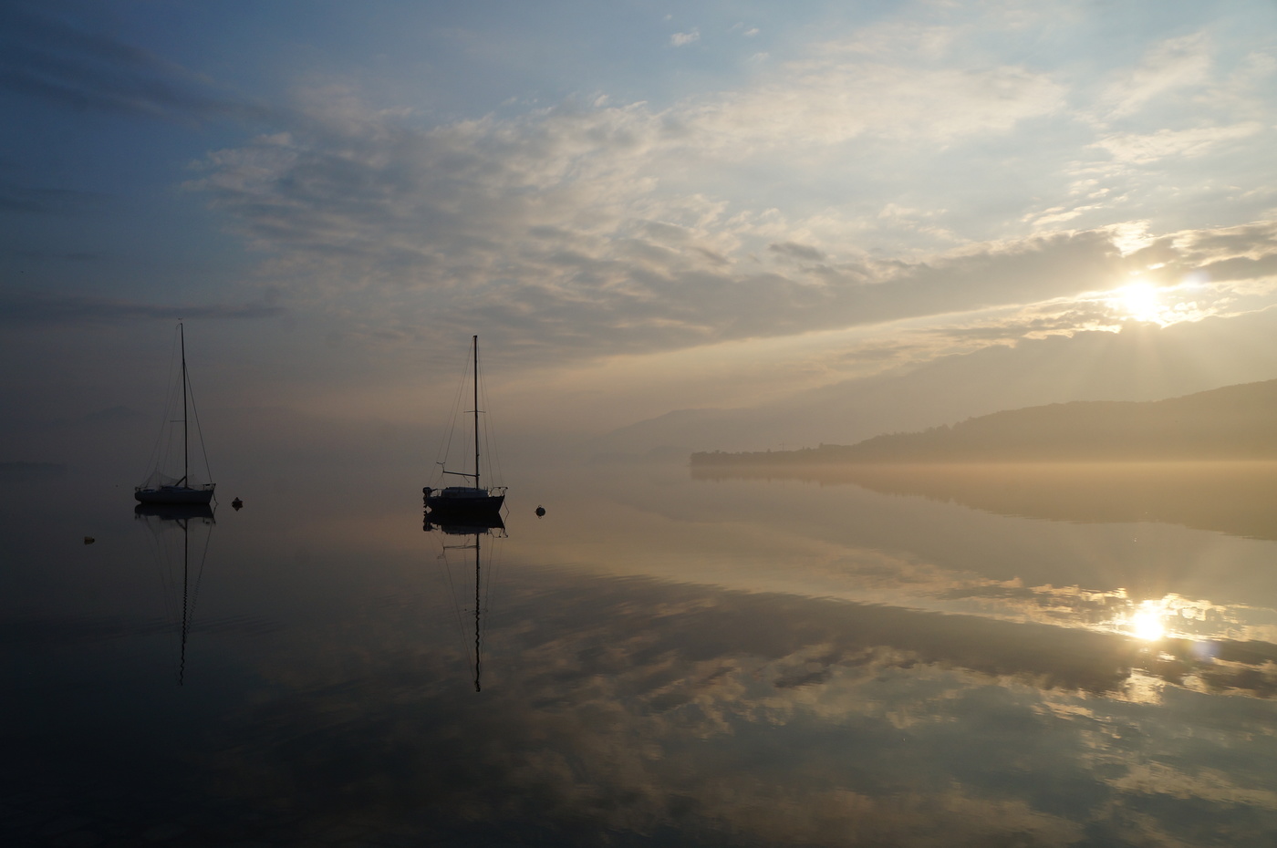 В лучах солнца