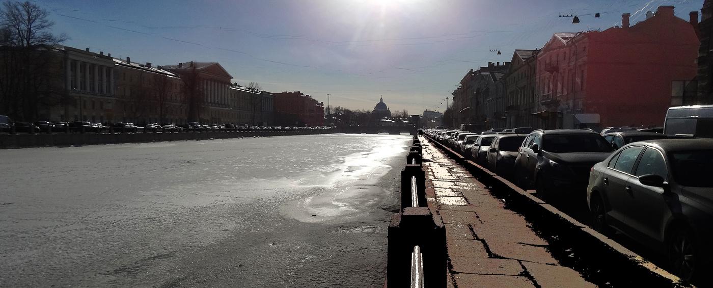 Под мартовским солнцем