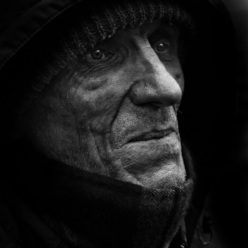 жаль мне себя немного