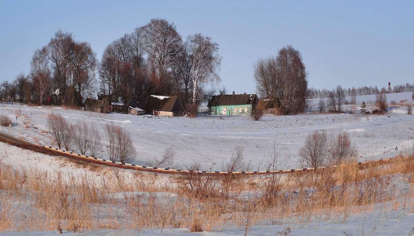 Дорога мимо хутора