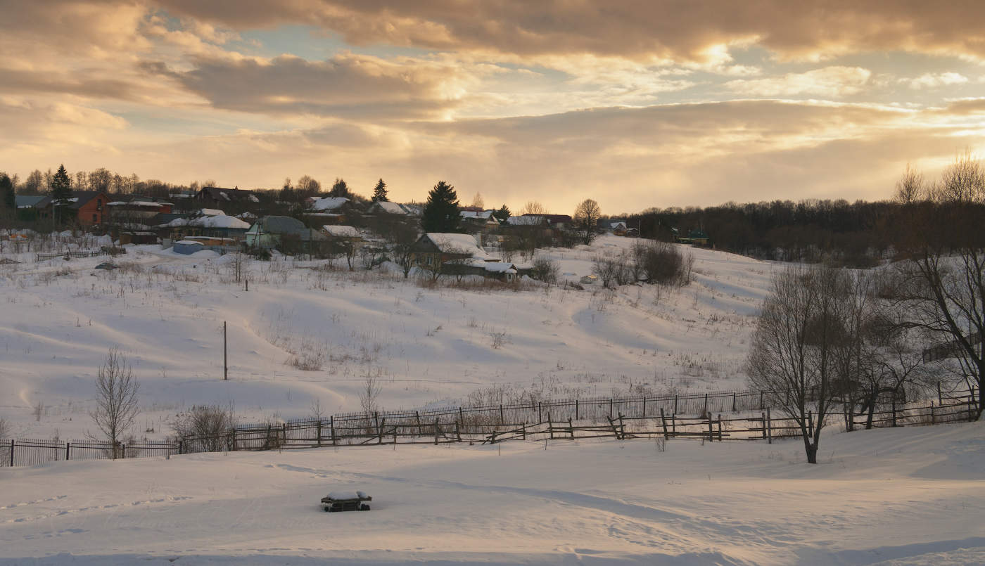 Весенним вечером в деревне