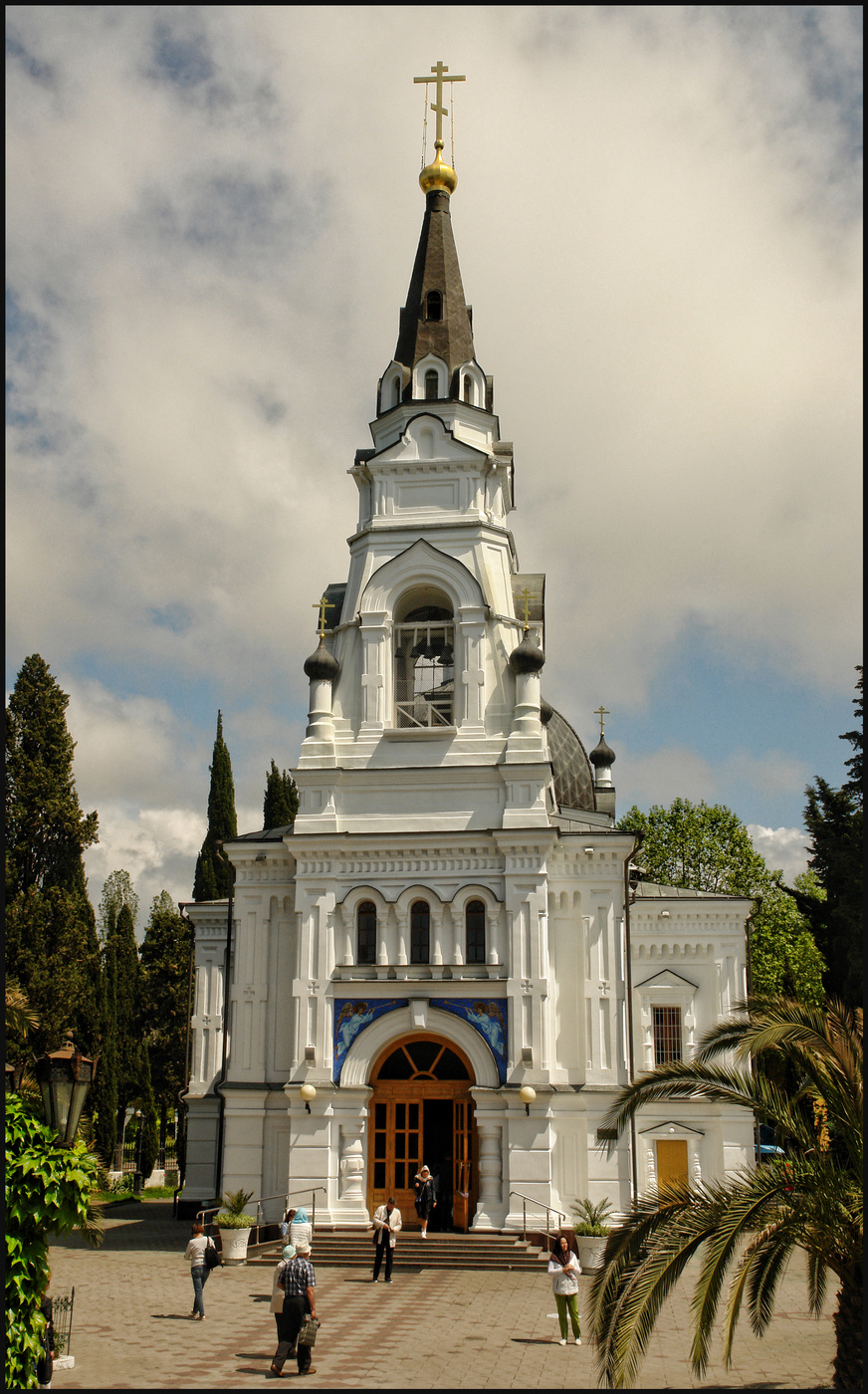 Свято-Михайло-Архангельский собор.