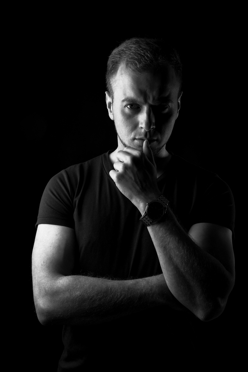 портрет Артёма Баумана