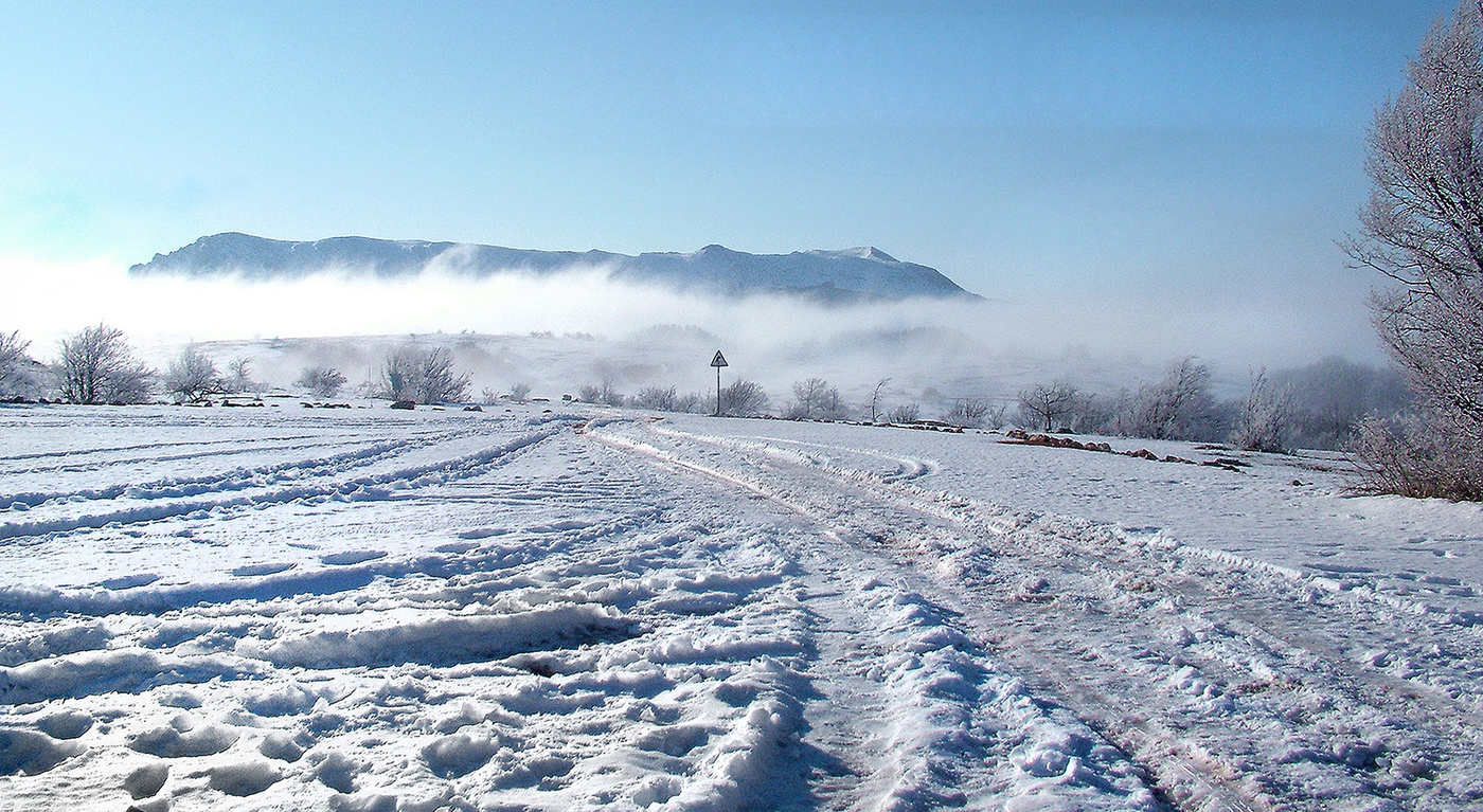 Четыр-Даг на горизонте.