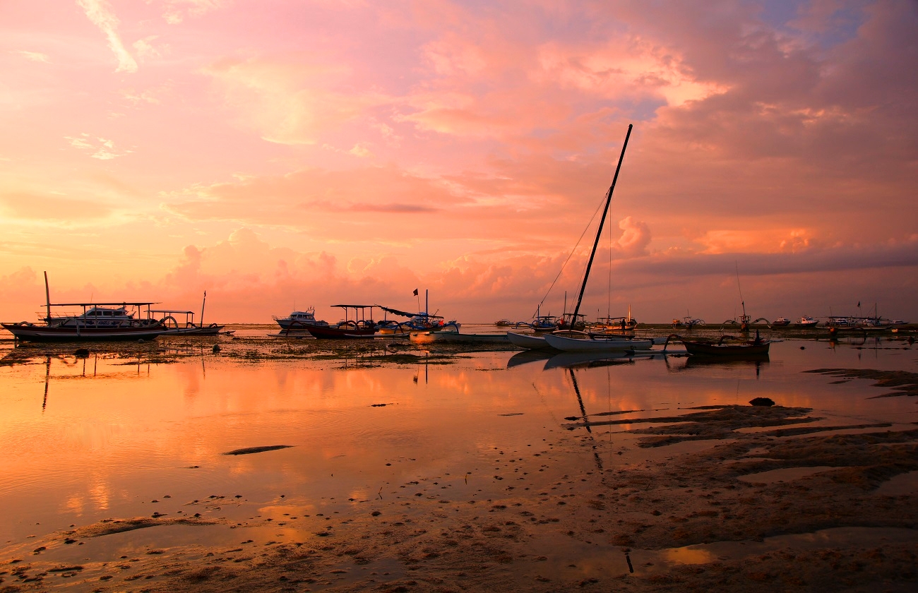 Утро сонных лодок...