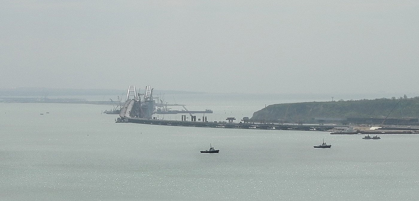 Утро Крымского Моста