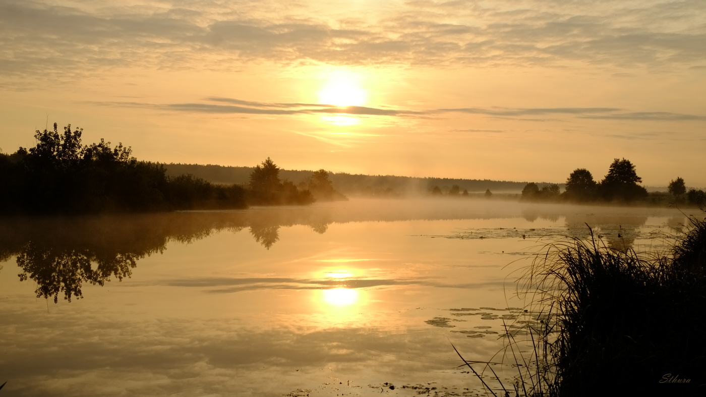 Утро на озере Сосновое.