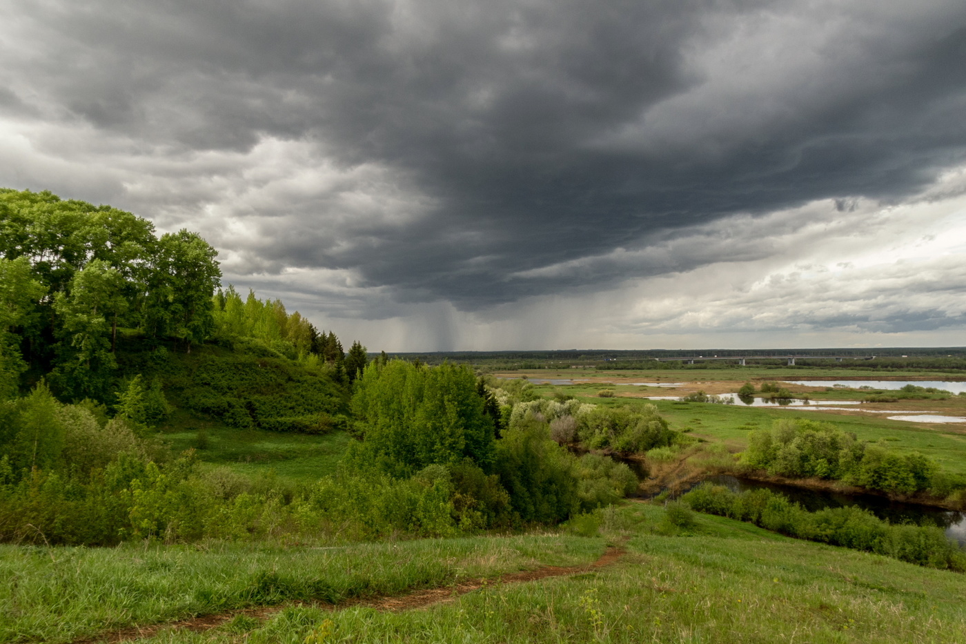 Майские грозы