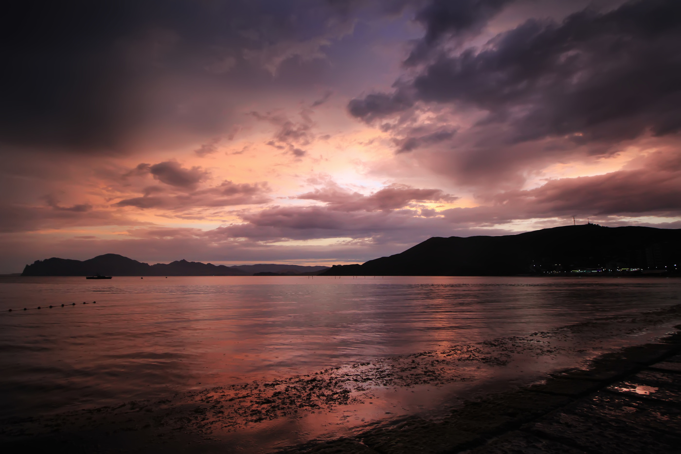 Розовый вечер