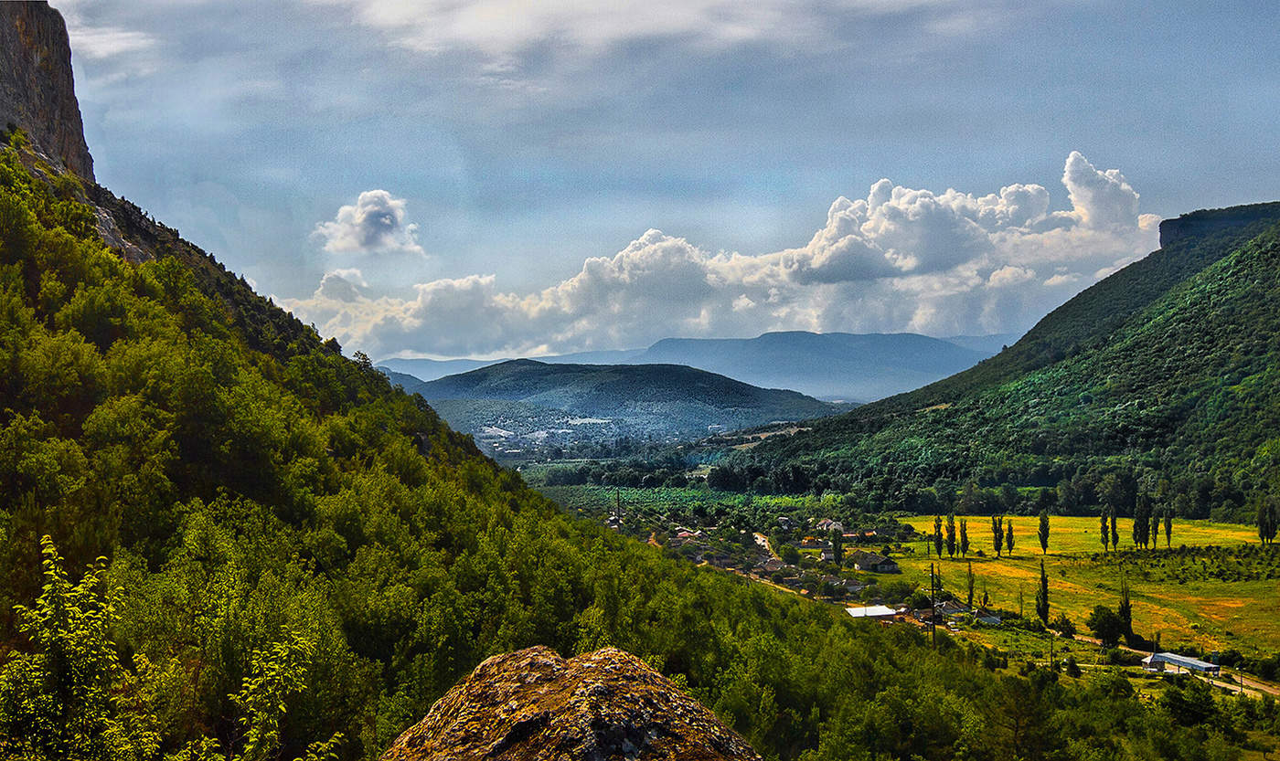 Верхореченская Долина