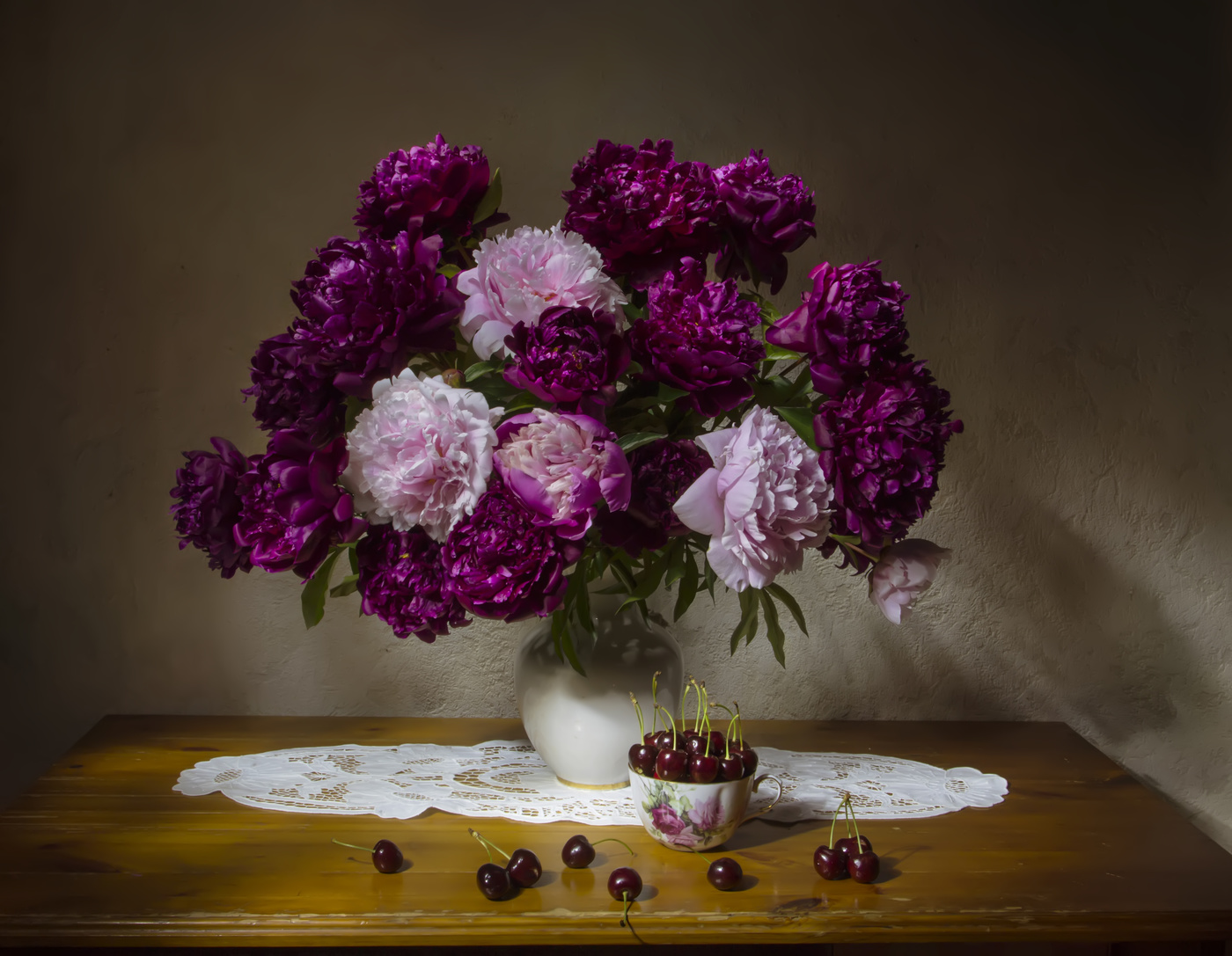 С черешенкой...