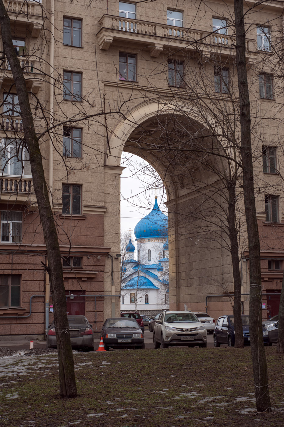 Не из моего окна