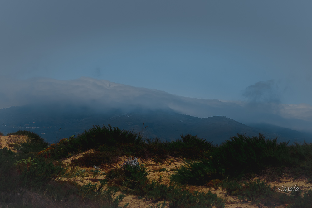 горы, дюны, облака